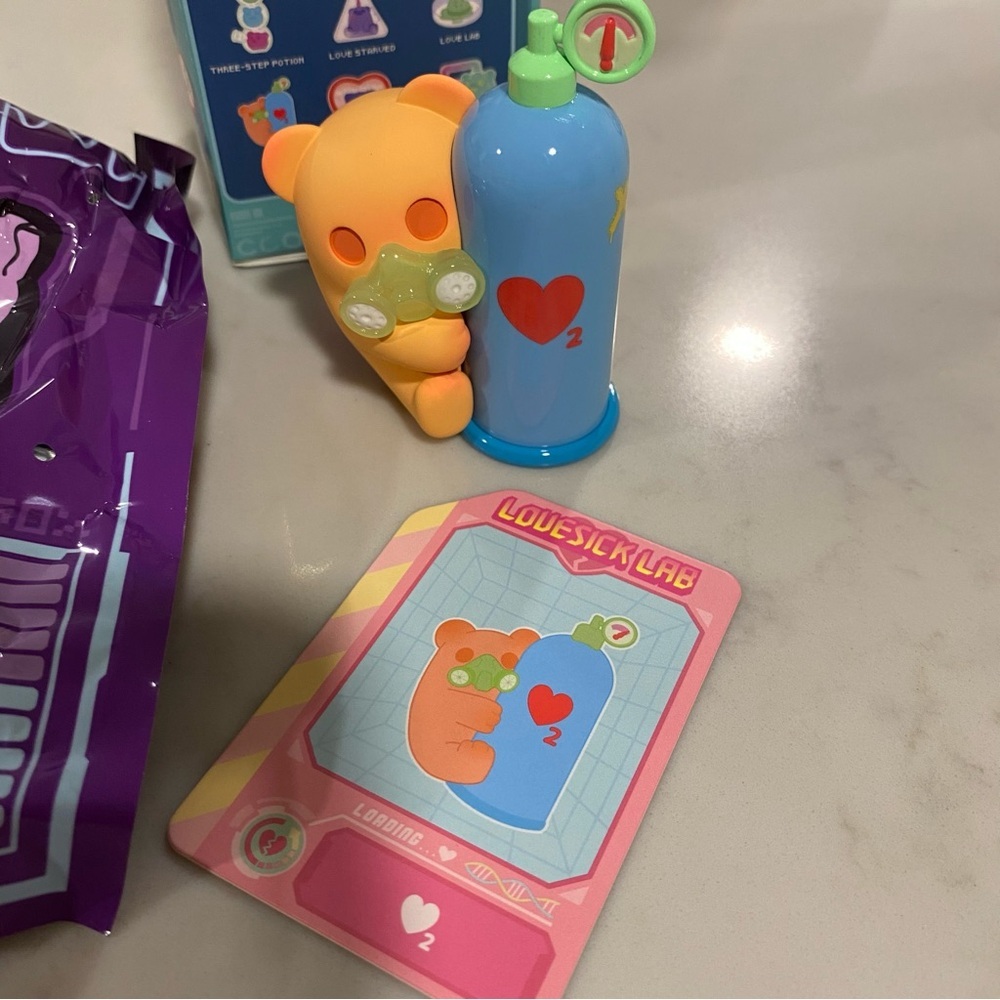 NWT - Love Sick Lab: Baby Ghost Series - ❤️2 Figure